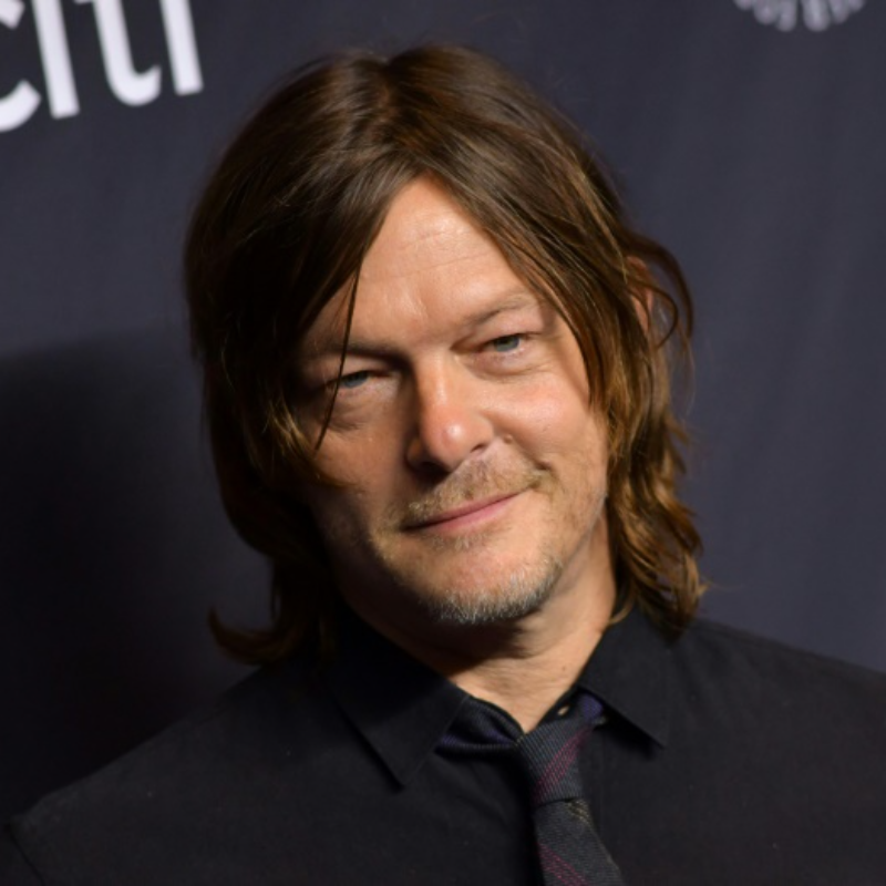 norman-reedus-suffers-a-head-injury-on-the-walking-dead-set